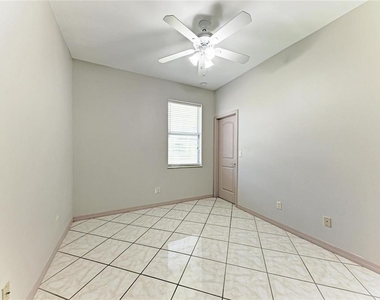 3190 Bay City Terrace - Photo Thumbnail 35