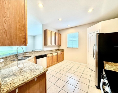 4004 Langdrum Drive - Photo Thumbnail 2