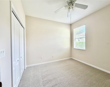 4004 Langdrum Drive - Photo Thumbnail 16
