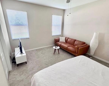 4004 Langdrum Drive - Photo Thumbnail 8