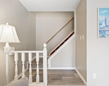6305 Morningmist Court - Photo Thumbnail 24