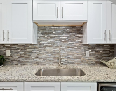 6305 Morningmist Court - Photo Thumbnail 21