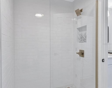 4836 Snook Drive Se - Photo Thumbnail 14