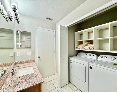 10823 Brickside Court - Photo Thumbnail 27