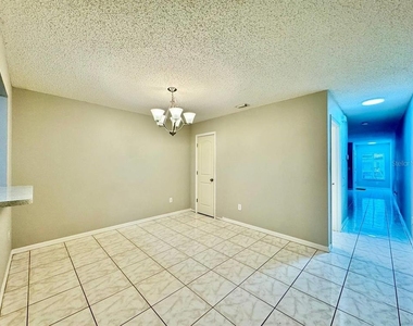 10823 Brickside Court - Photo Thumbnail 7