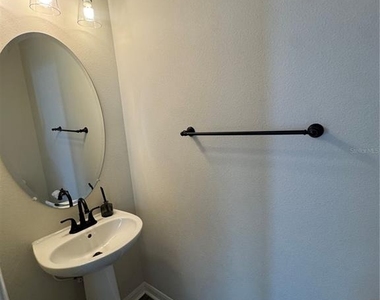 4806 Chatterton Way - Photo Thumbnail 23