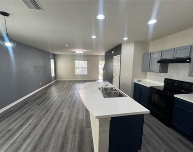 4806 Chatterton Way - Photo Thumbnail 5