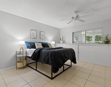 3137 Mission Grove Drive - Photo Thumbnail 4