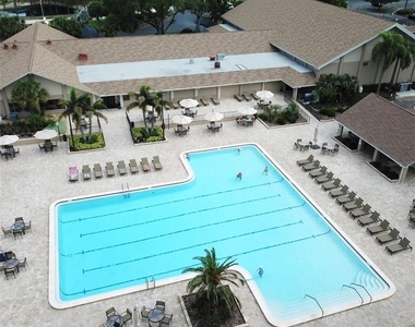 3137 Mission Grove Drive - Photo Thumbnail 6