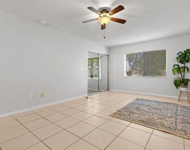 3137 Mission Grove Drive - Photo Thumbnail 16
