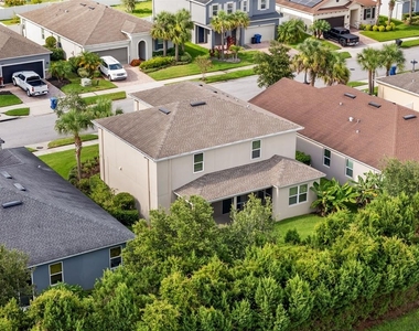 12124 Lake Boulevard - Photo Thumbnail 14