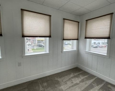 1245 Wyoming Avenue - Photo Thumbnail 16