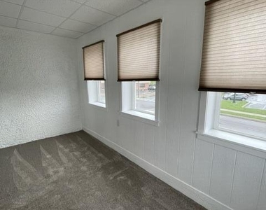1245 Wyoming Avenue - Photo Thumbnail 17
