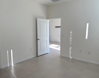 5450 Nw 46th Lane Road - Photo Thumbnail 15