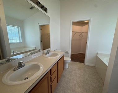 436 Danube Drive - Photo Thumbnail 10