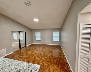 5490 Britan Drive - Photo Thumbnail 6