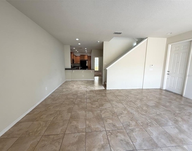 11956 Lorenza Lane - Photo Thumbnail 8