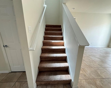 11956 Lorenza Lane - Photo Thumbnail 12