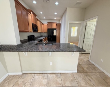 11956 Lorenza Lane - Photo Thumbnail 7