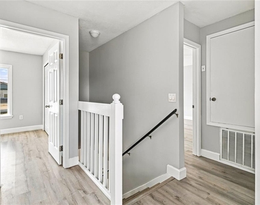 1365 Carey Glen Cir - Photo Thumbnail 19