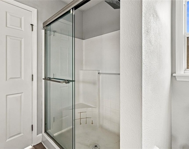 1365 Carey Glen Cir - Photo Thumbnail 23