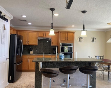 662 Rosselli Boulevard - Photo Thumbnail 12