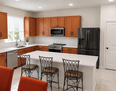 1407 Verdello Place - Photo Thumbnail 6