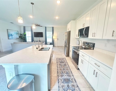 6634 Sw 151st Loop - Photo Thumbnail 3