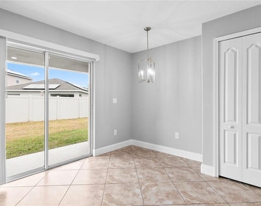 15407 Lost Creek Lane - Photo Thumbnail 11