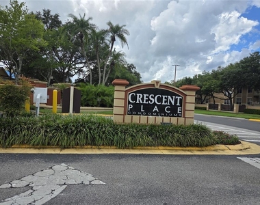 858 Grand Regency Point - Photo Thumbnail 20