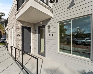 336 Center Lake Lane - Photo Thumbnail 2