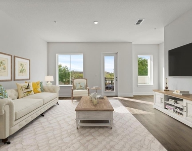 336 Center Lake Lane - Photo Thumbnail 18