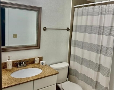 11538 Westwood Blvd - Photo Thumbnail 5