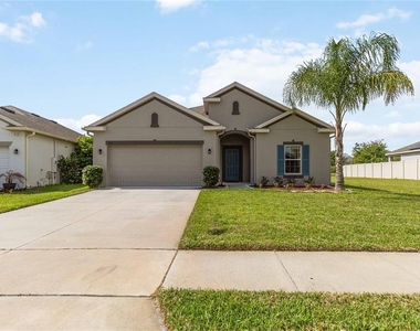 1651 Chatsworth Circle - Photo Thumbnail 1