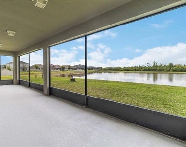 1651 Chatsworth Circle - Photo Thumbnail 22