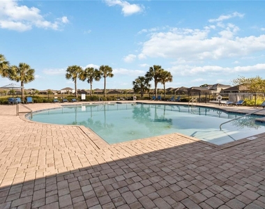 1651 Chatsworth Circle - Photo Thumbnail 33