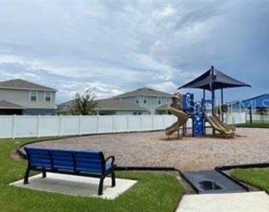 1238 Fury Street - Photo Thumbnail 15