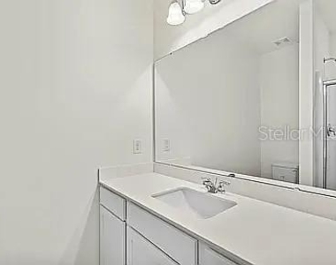 488 Conway Avenue - Photo Thumbnail 4