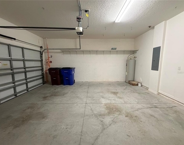 2432 Seven Oaks Drive - Photo Thumbnail 29