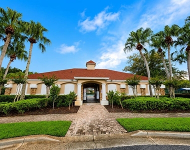 2711 Patrician Circle - Photo Thumbnail 11
