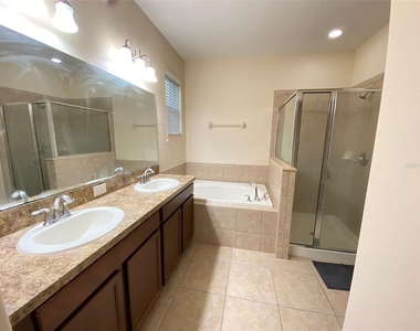 2555 Carrickton Circle - Photo Thumbnail 21