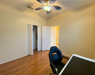2555 Carrickton Circle - Photo Thumbnail 11
