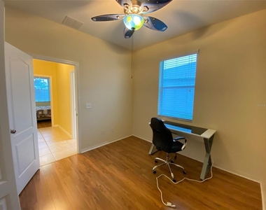 2555 Carrickton Circle - Photo Thumbnail 13