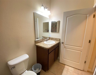 2555 Carrickton Circle - Photo Thumbnail 10