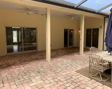 3741 Woodleaf Court - Photo Thumbnail 16