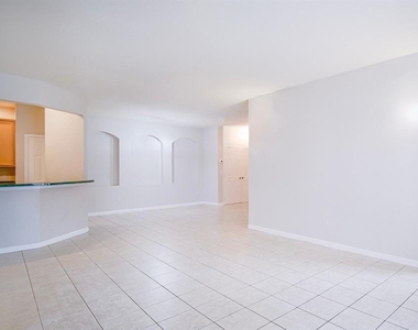 3351 Whitestone Circle - Photo Thumbnail 3