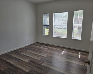 12311 Lantana Park Lane - Photo Thumbnail 6