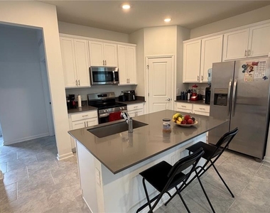 4125 Pino Street - Photo Thumbnail 4