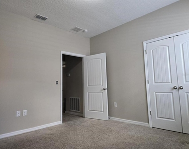 1437 Tawny Ridge Road - Photo Thumbnail 15
