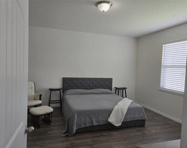 1437 Tawny Ridge Road - Photo Thumbnail 10